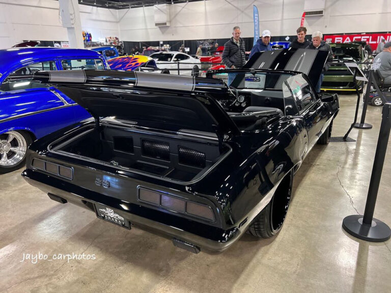 ADEBD503-1F0A-4F8A-BE4E-FE3065478DD7